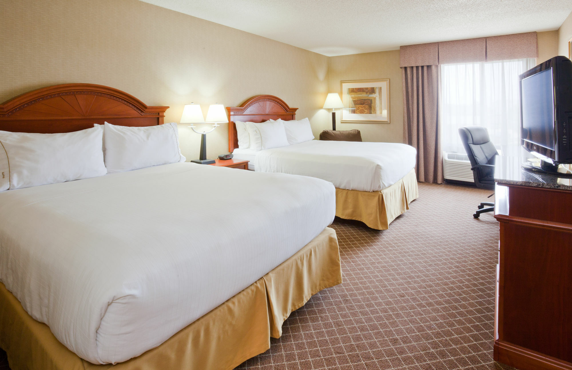 Holiday Inn Express Hotel & Suites Cedar Rapids I-380 At 33Rd Avenue, An Ihg Hotel Esterno foto